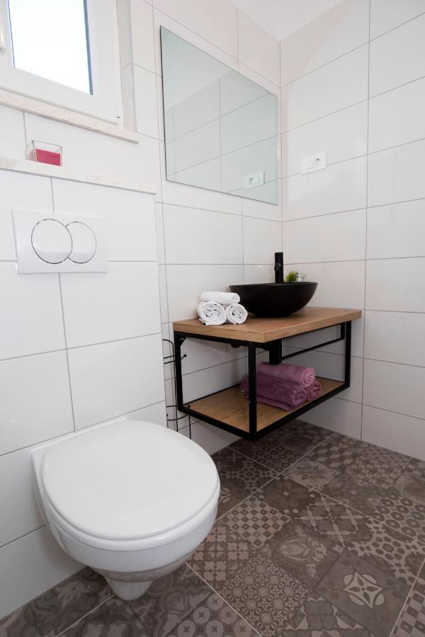 Apartment Maya Bellissima Tugare Bagian luar foto