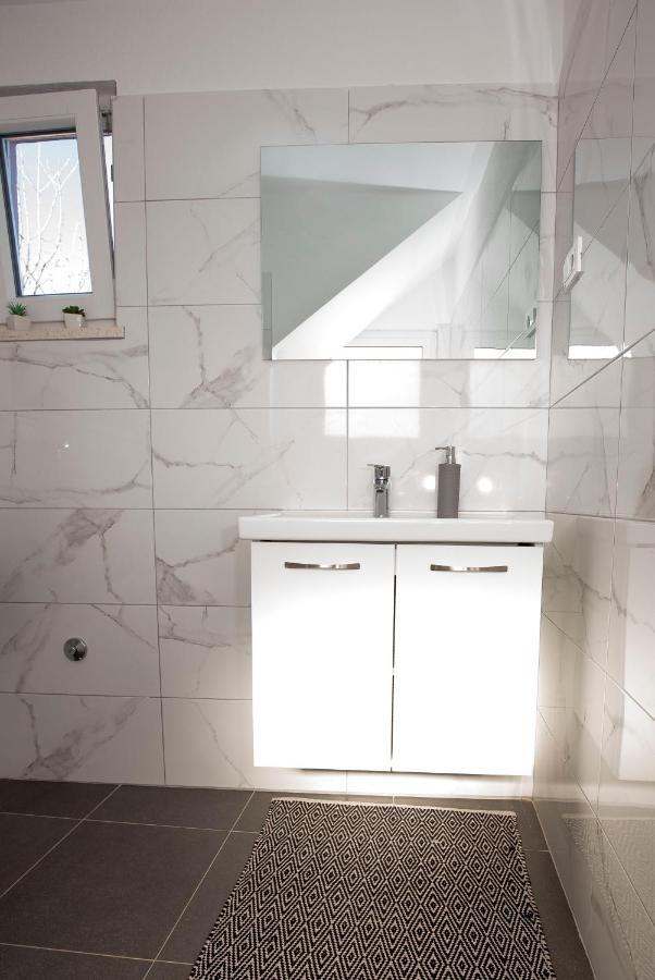 Apartment Maya Bellissima Tugare Bagian luar foto